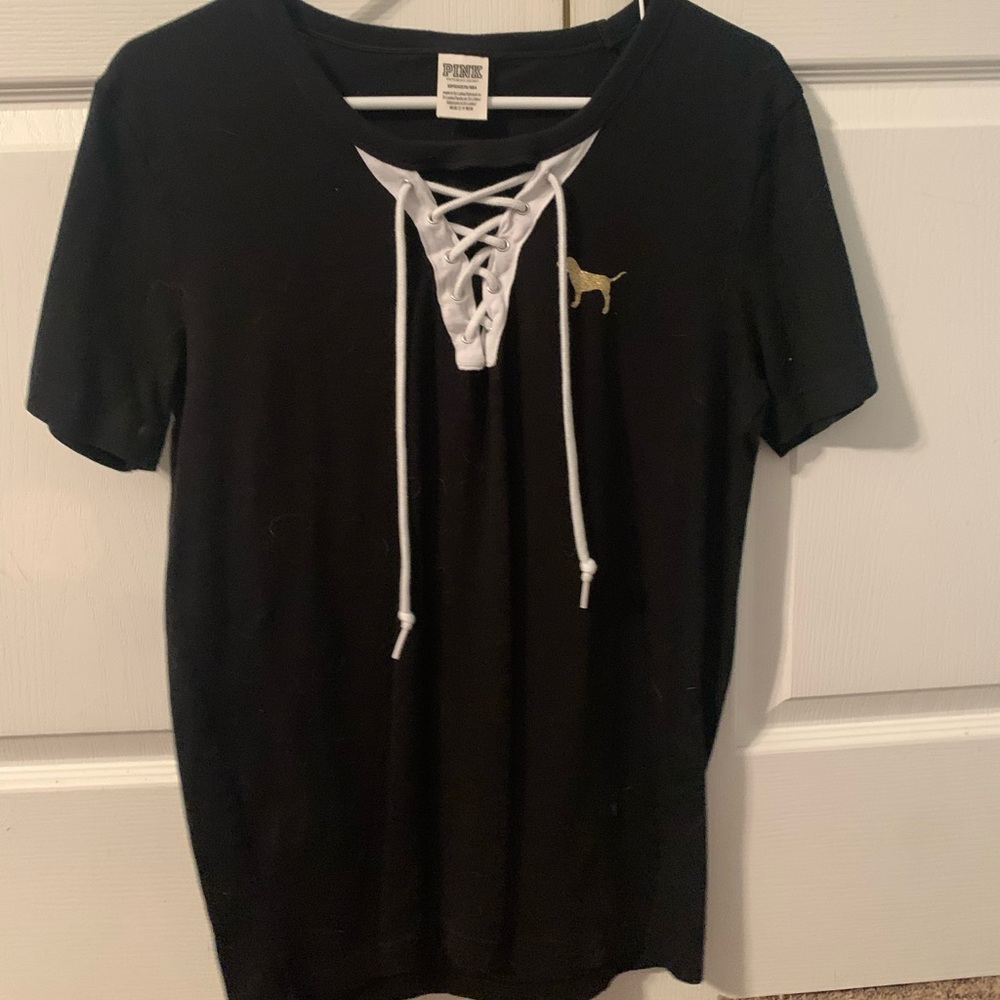 Pink shirt with tied front